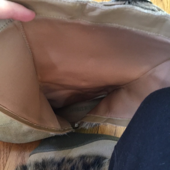 Colin Stuart Faux Fur Boots - Picture 12 of 12